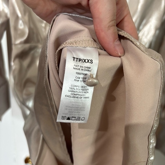 Dynamite NWT Metallic Satin Wrap Dress - Size XXS - NWT - Picture 5 of 5